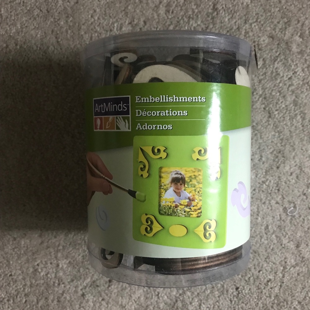 ArtMinds Embellishments